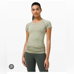 Lululemon Rosemary green swiftly tech shirt Size 4